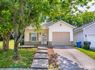 624 Danby Woods Dr, Lexington, KY 40509
