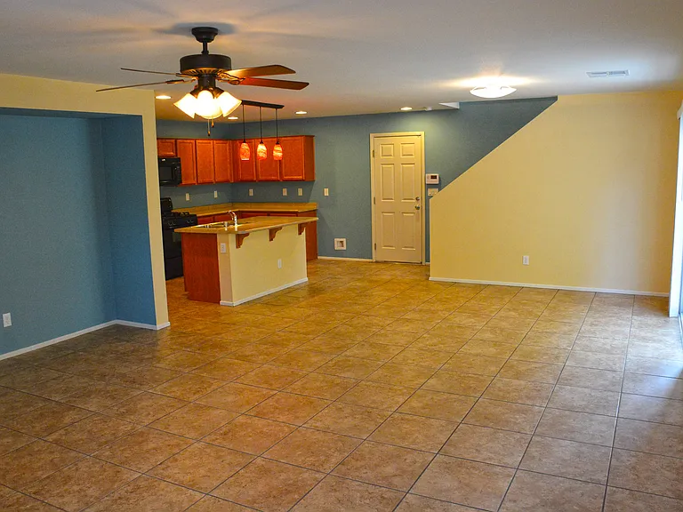 9920 Turquoise Glass Ct — Photo 5
