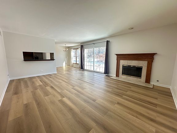 3rd image of 1712 Napoleon Dr #1