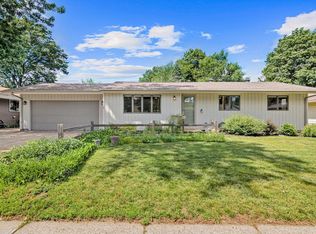 3120 Mississippi St, New Brighton, MN 55112