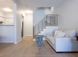 4 Alpen Way #9, Markham, ON L3R4G1