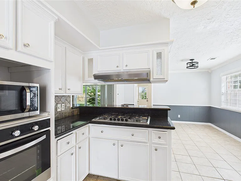 1107 Verret Ln — Photo 16