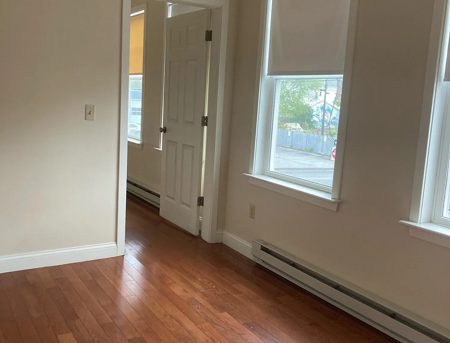 4-64 W Hollis St — Photo 1