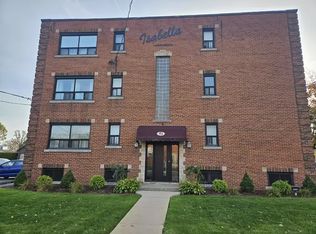 51 Isabel Ave #1A, Hamilton, ON L8H1A8