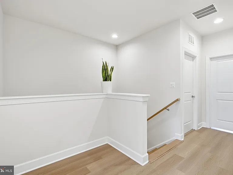 42291 Impervious Ter — Photo 26