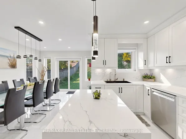 351 Wildgrass Rd, Mississauga, ON L5B 4H1