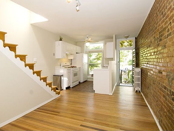 Dining Room & Kitchen