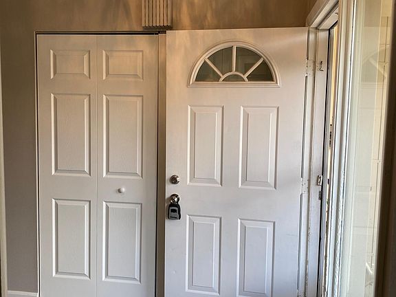 4th image of 9430 Fernwood Dr