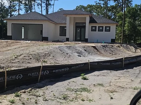 1207 Ramus St E, Lehigh Acres, FL 33974