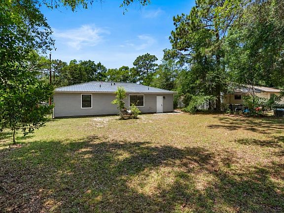 2nd image of 4621 Tall Oak Dr
