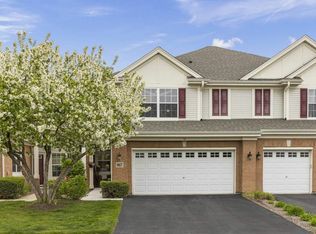 967 Winners Cup Ct, Naperville, IL 60565