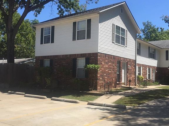3rd image of 408 N Cherokee Ave APT 1