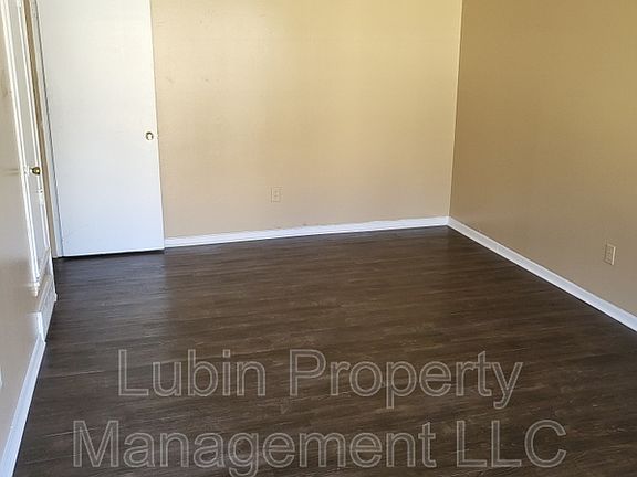 2nd image of 665 Whiterock Ave