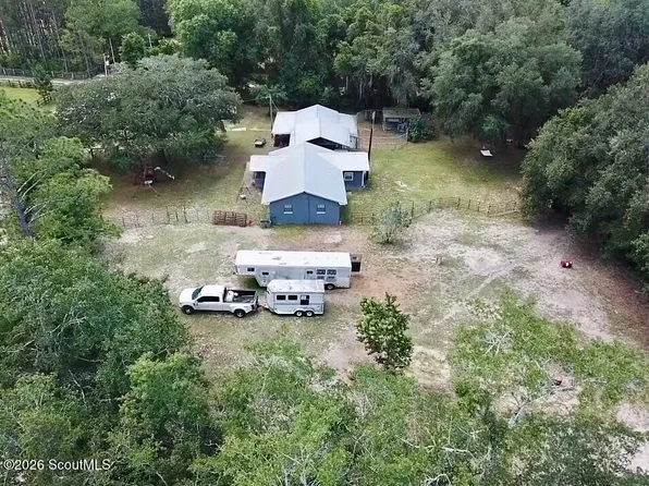 379 Bob Thrift Rd, Saint George, GA 31562