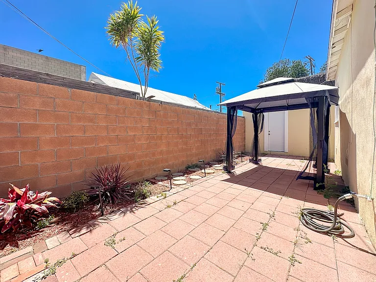 4520 Marine Ave — Photo 17
