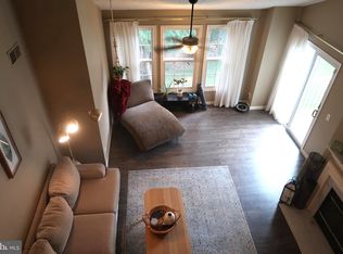 3805 Ridge Knoll Ct UNIT 110B, Fairfax, VA 22033