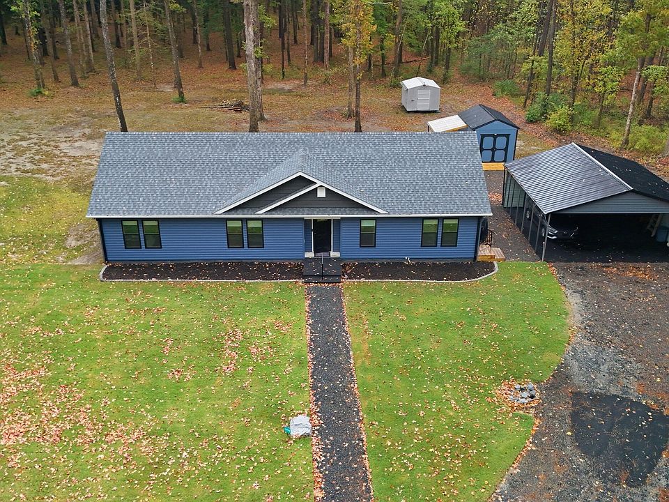 1st image of 127 Rosecroft Drive
