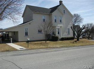 44 Newport Ave, Nazareth, PA 18064