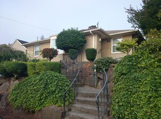 3317 9th Ave W, Seattle, WA 98119