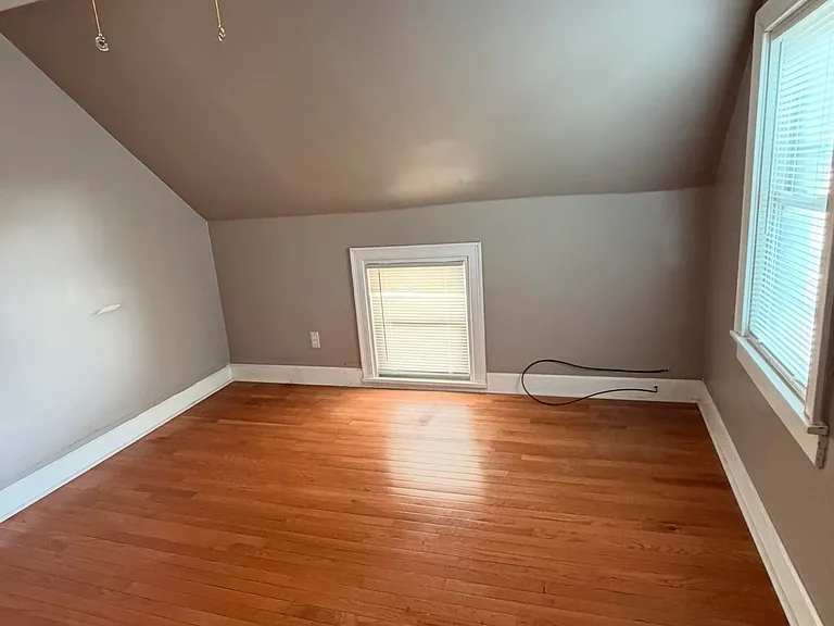 111 Delaware St #3 — Photo 2