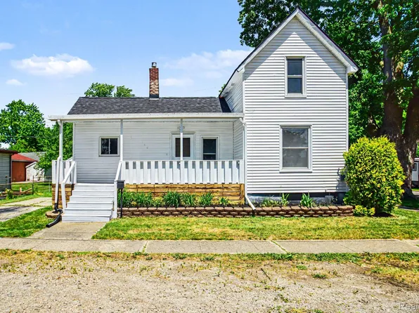 106 Pope St, Lapeer, MI 48446