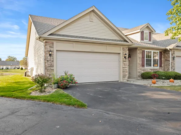 1268 Auburn Meadow Ln, Schererville, IN 46375