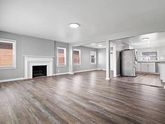 5th image of 1901 W 11th St