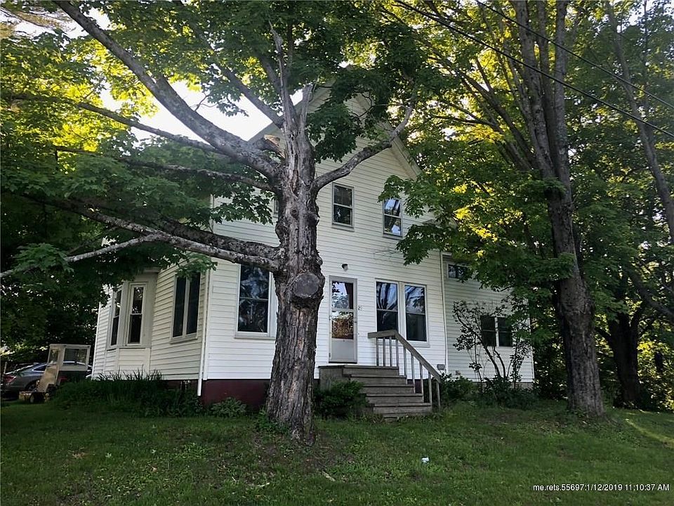 View of the house from the corner.