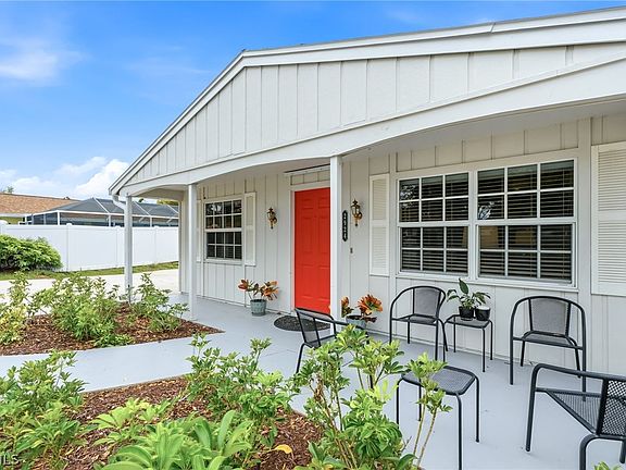 4th image of 2924 Gladiola St
