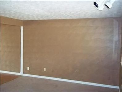 2nd image of 5860 Hinckley Ct