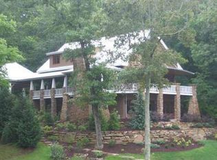 129 Garren Cove Ln, Morganton, GA 30560
