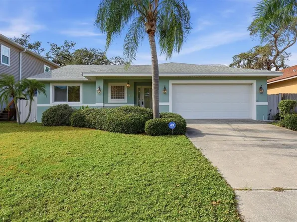 45 Gulfwinds Dr W, Palm Harbor, FL 34683