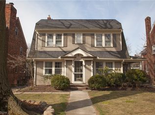 3296 Glencairn Rd, Beachwood, OH