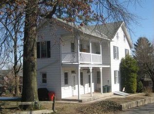 164 Chestnut St, Mohnton, PA 19540