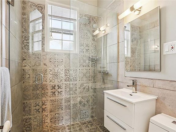 5th image of 1228 Royal St #12
