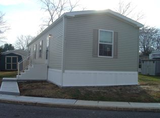 407 4th St, Jackson, NJ 08527