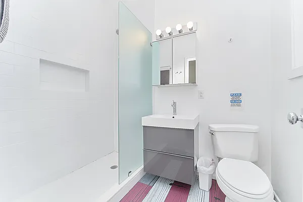 Rented by Compass | media 26