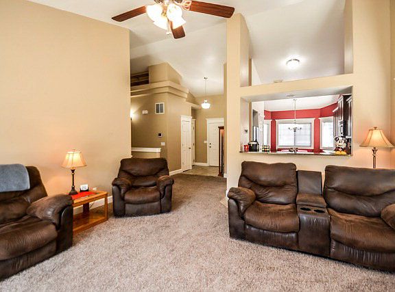5th image of 3264 E Edwards Dr