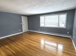 805 E Squantum St APT 3, Quincy, MA 02171