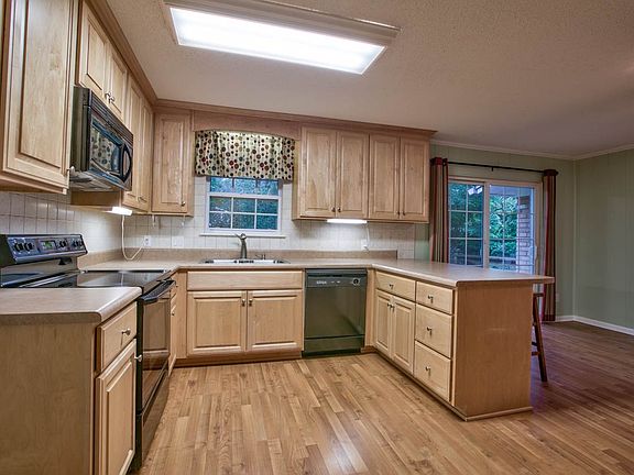 5th image of 1939 Nanticoke Cir