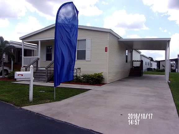 4th image of 1412 Four Seasons Blvd
