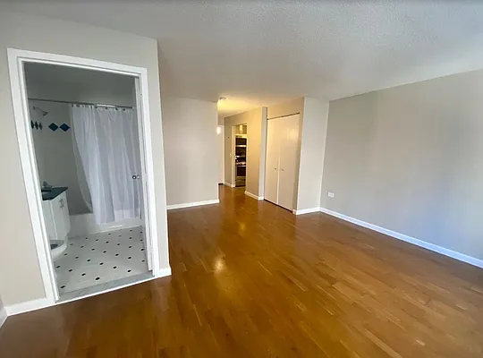 Rented by Bozzuto Management | media 26