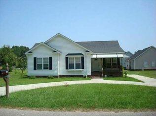 605 Yarboro St, Mullins, SC 29574