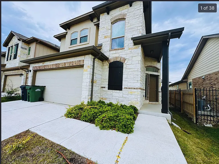 129 Mayney Ln — Photo 2