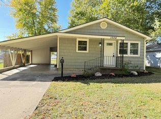 1026 N Hickory St, Ottawa, KS 66067