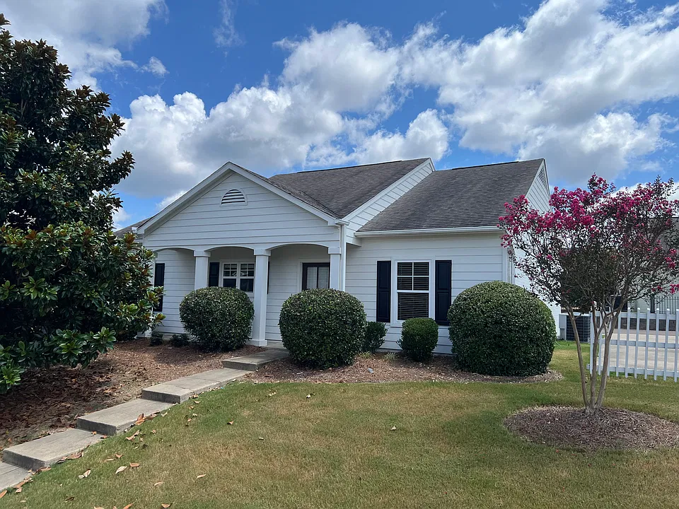 105 Saucer Ln