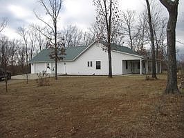 Home for Sale in Linn, Missouri $178,900