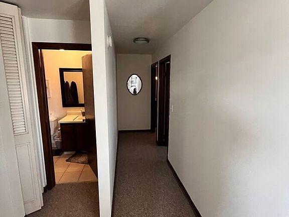 3rd image of 5107 Washington St APT 22