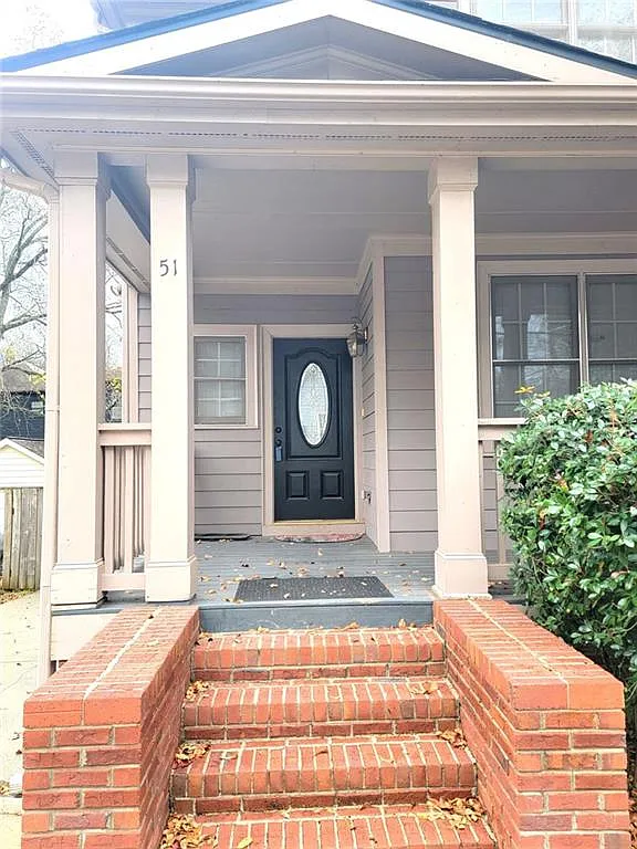 3 bed, 2.5 bath, 1478 sqft, $2,995 — Photo 2