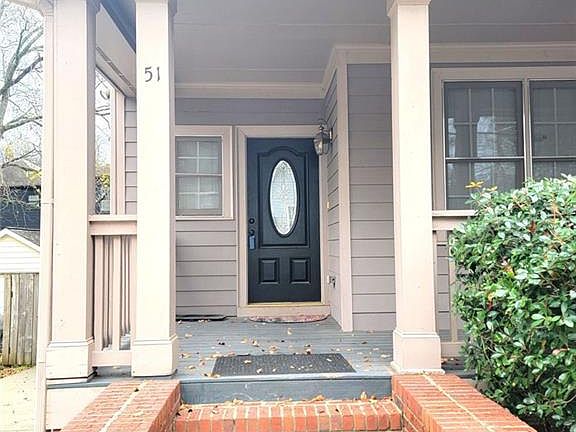 2nd image of 51 Little St SE